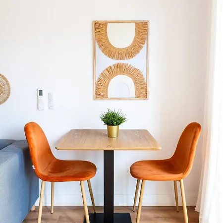 Optimum Gabinete Del Artesano Apartment Sevilla